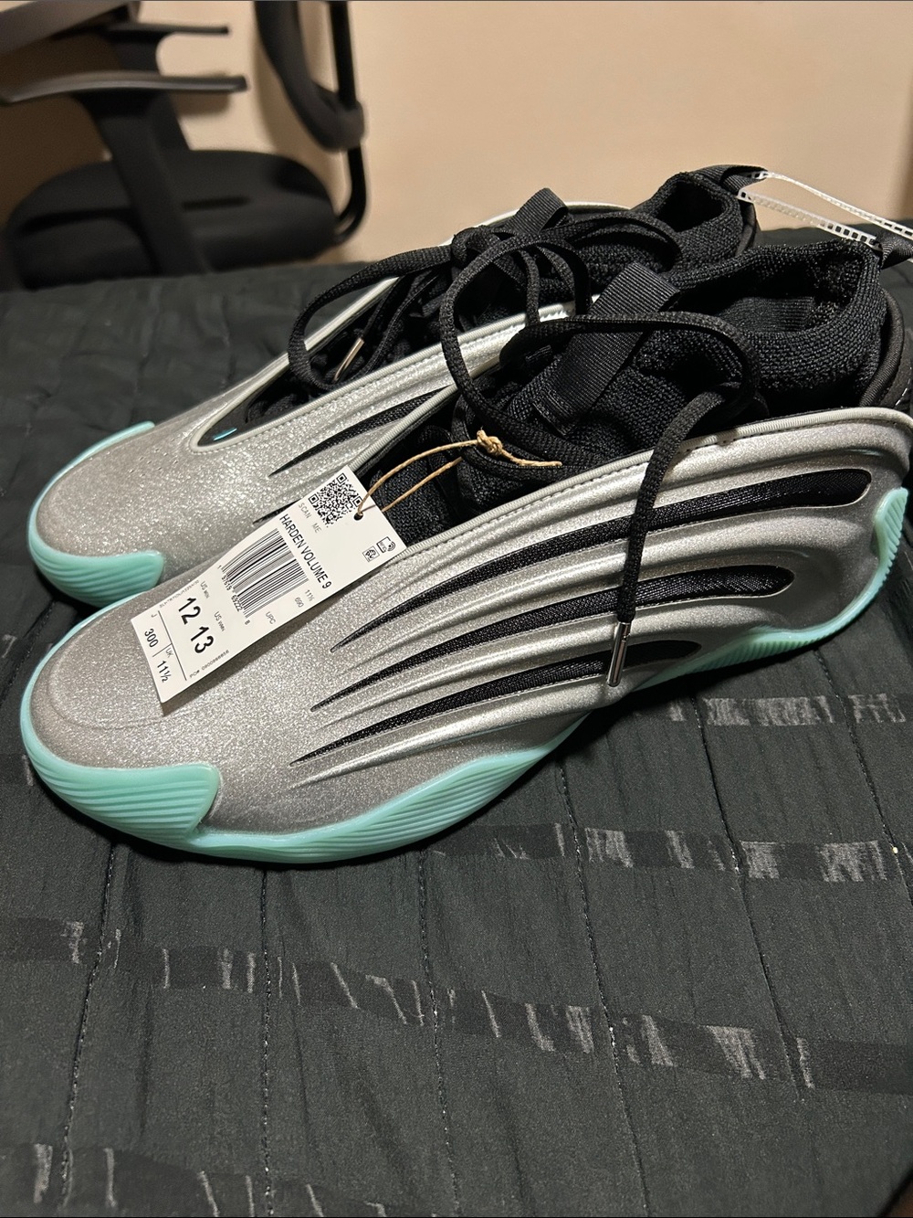 Harden Volume 9 Mens Basketball Shoe - Silver/Turquoise (UNO Chain) Size 12